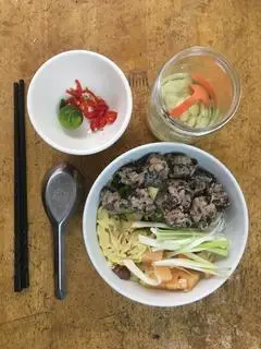 Hình ảnh Combo miến mọc + 1 nước