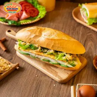 Hình ảnh Bánh mì pate 2 trứng best seller