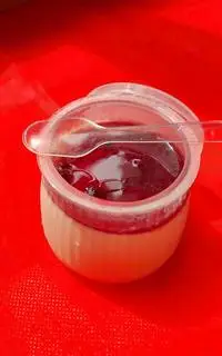 Hình ảnh SỮA CHUA XỐT MỨT VIỆT QUỐC