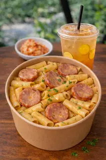 Hình ảnh Nui xốt kem - trà tắc