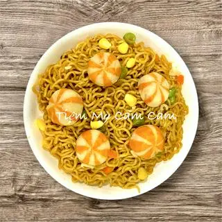 Hình ảnh Mỳ Indomie viên thả lẩu