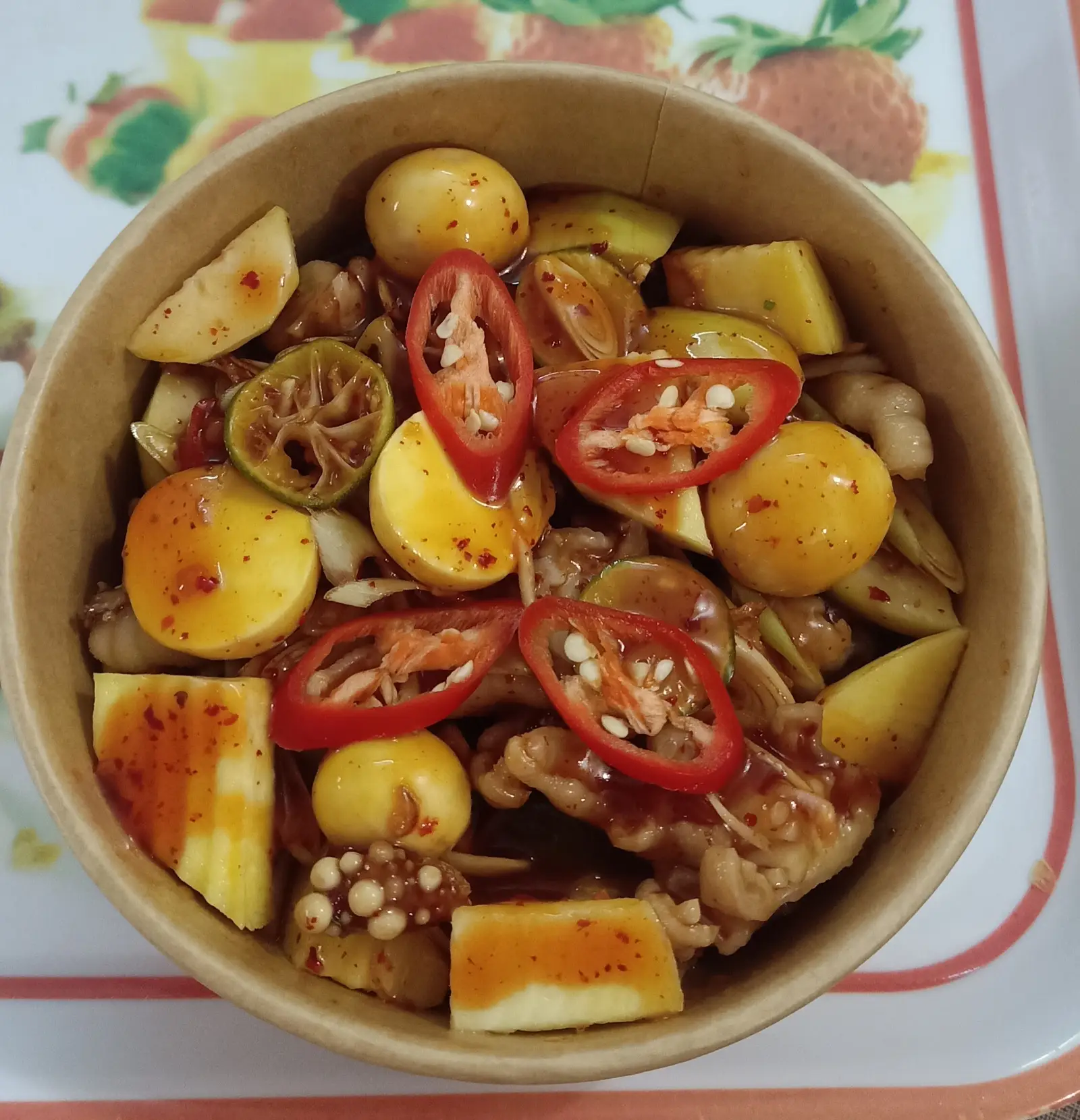 Hình ảnh Chân gà mix trứng non sốt Thái - Hộp 400g