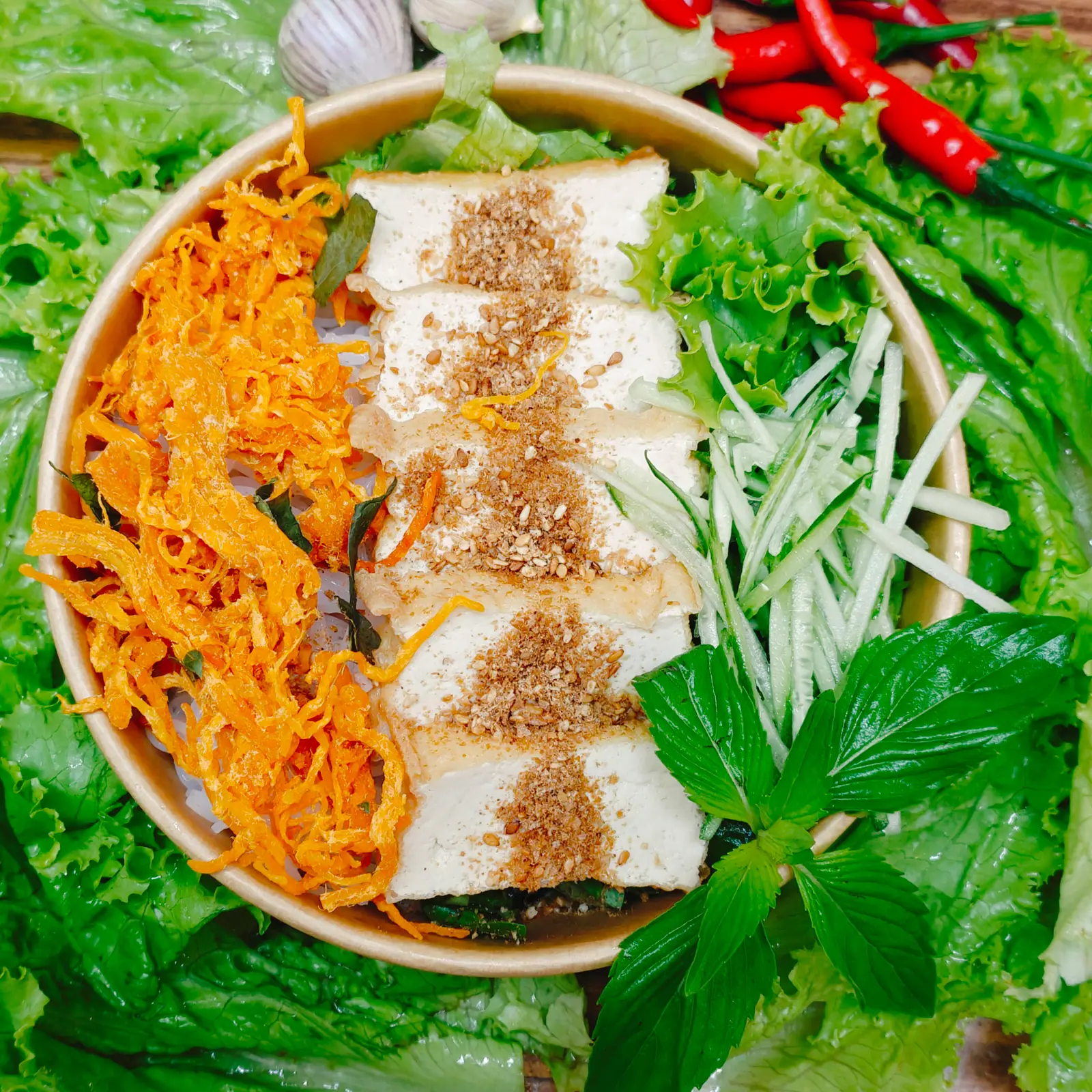 Hình ảnh Bún nước tương Đậu + Khô gà