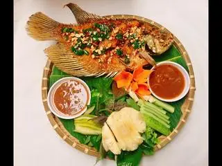 Hình ảnh Cá tai tượng chiên xù