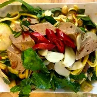 Hình ảnh Chả bò trộn cóc xoài