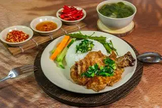 Hình ảnh Cơm Tấm Sườn