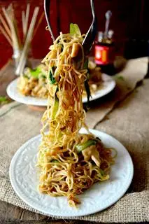 Hình ảnh Mỳ xào gà