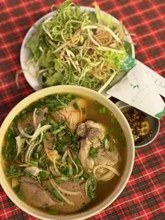 Hình ảnh Bún Bò Tái Nạm