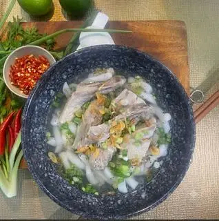 Hình ảnh Bánh canh bột xắt cánh vịt 