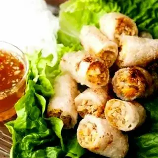 Hình ảnh Bún nem bể hải sản