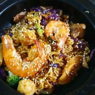 Hình ảnh Mì xào hải sản tương Hàn