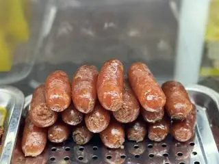 Hình ảnh Lạp xưởng