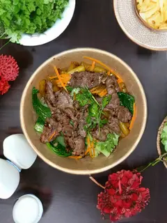 Hình ảnh Mì xào bò