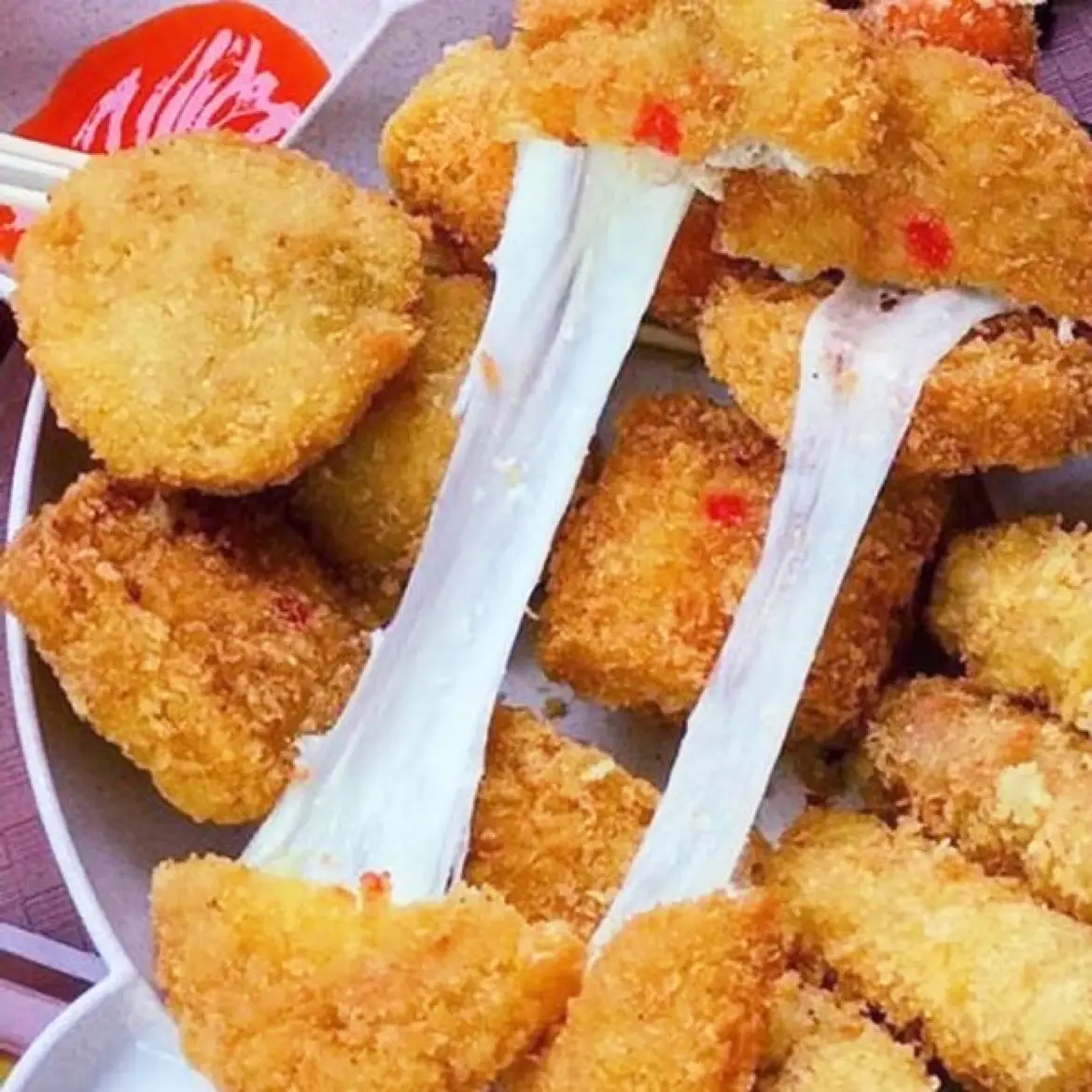 Hình ảnh 3 Bánh Gà Phomai