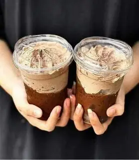 Hình ảnh Socola kem phomai + trân châu ròn