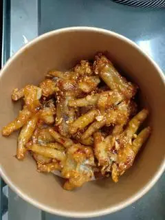 Hình ảnh Chân gà mắm tỏi