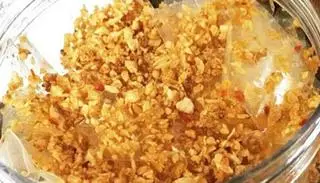 Hình ảnh Bánh Tráng Trộn Tỏi Phi