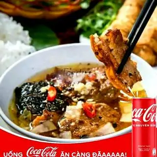 Hình ảnh Bún chả truyền thống - coca