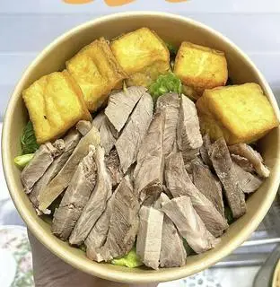 Hình ảnh Bún(hoặc mì) thịt đậu hũ