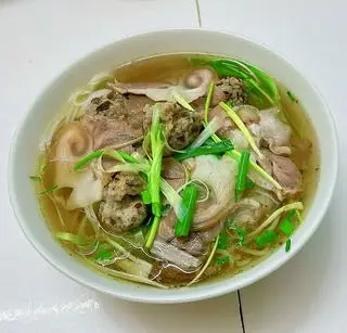 Hình ảnh Bún thịt chân giò mọc