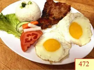 Hình ảnh Cơm trắng gà chua ngọt, trứng chiên - pessi tươi
