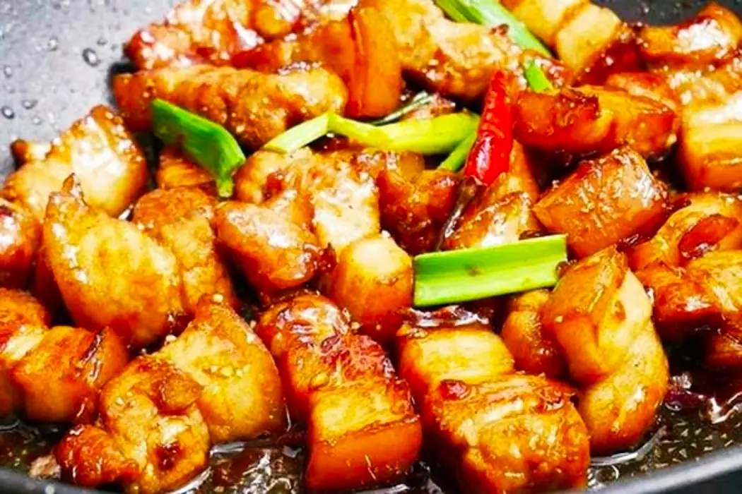 Hình ảnh Cơm Thịt Rang  (tặng kèm tráng miệng)