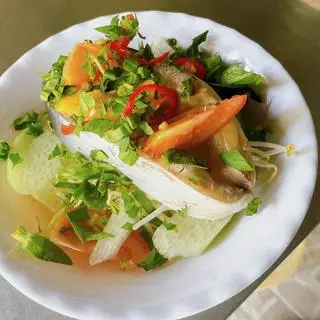 Hình ảnh Canh chua cá hú 