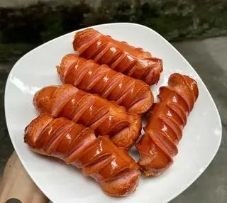 Hình ảnh xúc xích rán