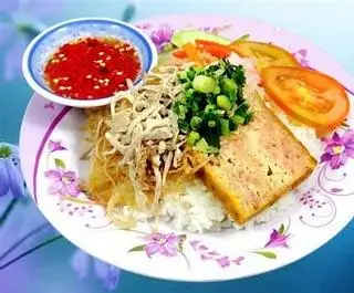 Hình ảnh Cơm bì chả