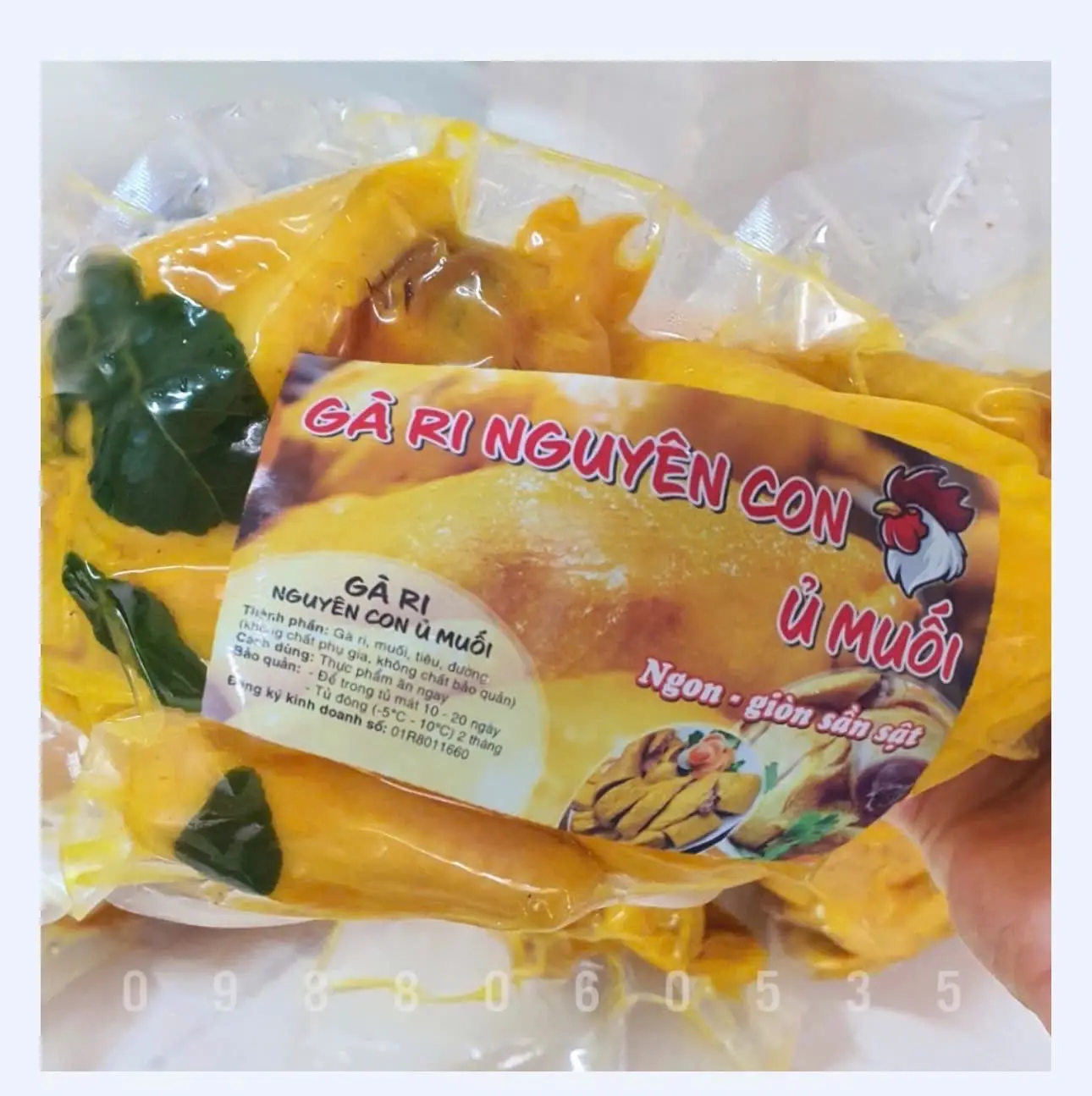 Hình ảnh Gà ủ muối nguyên con chặt sẳn