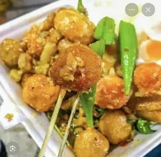 Hình ảnh THẬP CẨM( SIÊU TO) SốT ME CAY Tặng 2COCA + tẩy