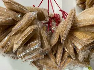 Hình ảnh bánh tráng sike Lá 