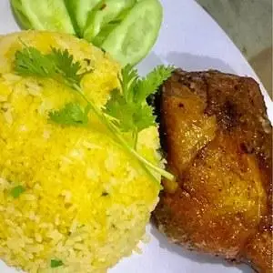 Hình ảnh Cơm má đùi
