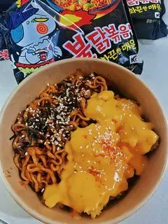 Hình ảnh Mì Samyang Mix Gà Sốt Phô Mai