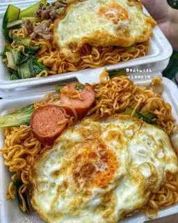 Hình ảnh Mì Xào Bò Trứng