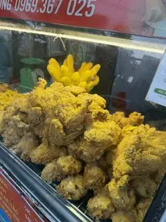 Hình ảnh Gà Rán nửa con tặng khoai Tây chiên