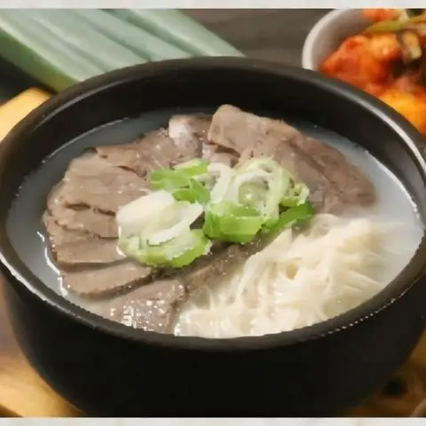 Hình ảnh Cơm canh thịt bò Jinhan