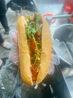 Hình ảnh Bánh Mì Chả Trứng