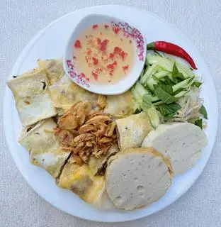 Hình ảnh Bánh cuốn trứng nhân thịt