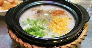 Hình ảnh cháo sườn sụn + ngô non