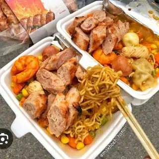 Hình ảnh Mì trộn đặc biệt