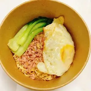 Hình ảnh Mì trộn opla thịt bằm