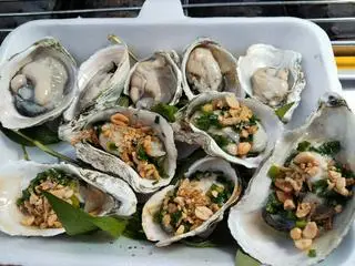 Hình ảnh 10 hàu mỡ hành