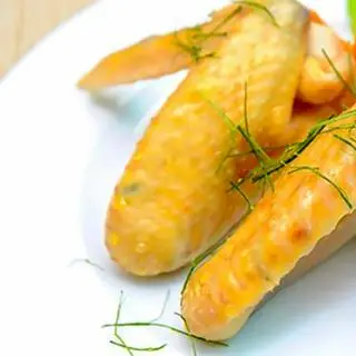 Hình ảnh Cổ cánh gà luộc