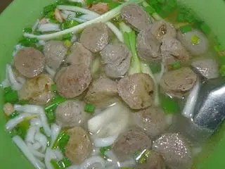 Hình ảnh Bánh canh bò viên - tô vừa