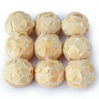 Hình ảnh Su kem hạnh nhân cao cấp set 9 cái
