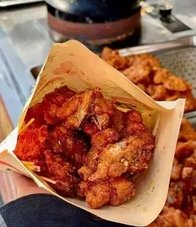 Hình ảnh Sụn gà rang muối