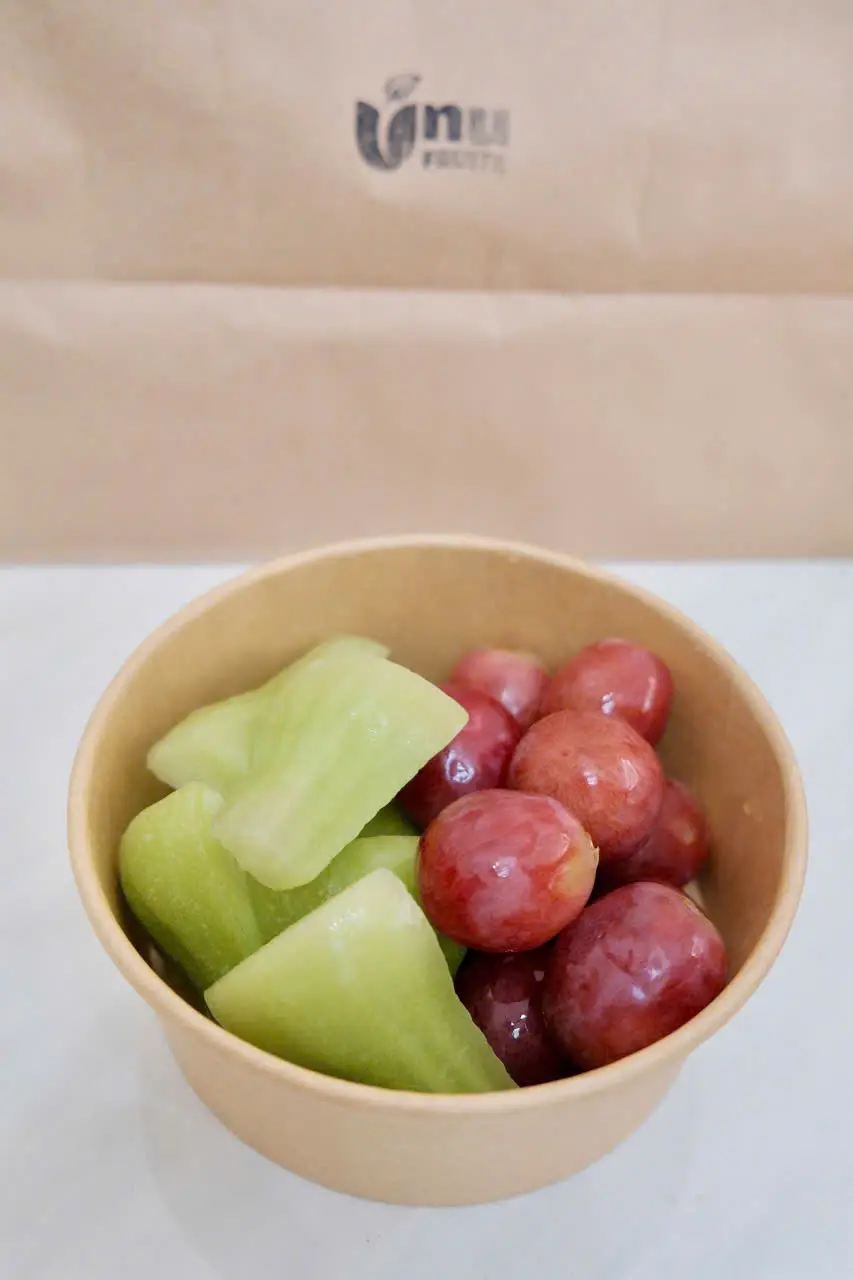 Hình ảnh Box mix roi xanh tam hoa + nho đỏ úc giòn ngọt quả to - 400gr