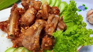 Hình ảnh Cơm Sườn Non Mắm Tỏi
