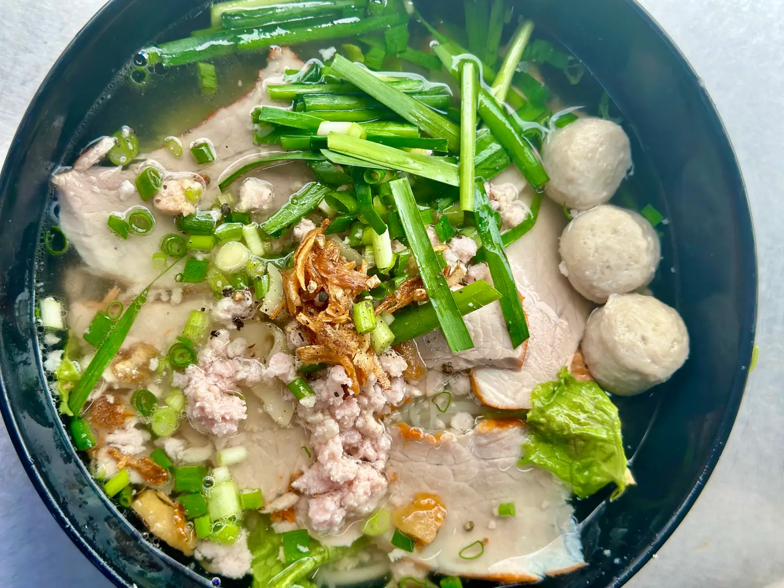 Hình ảnh MÌ 2 VẮT XÁ XÍU BÒ VIÊN 